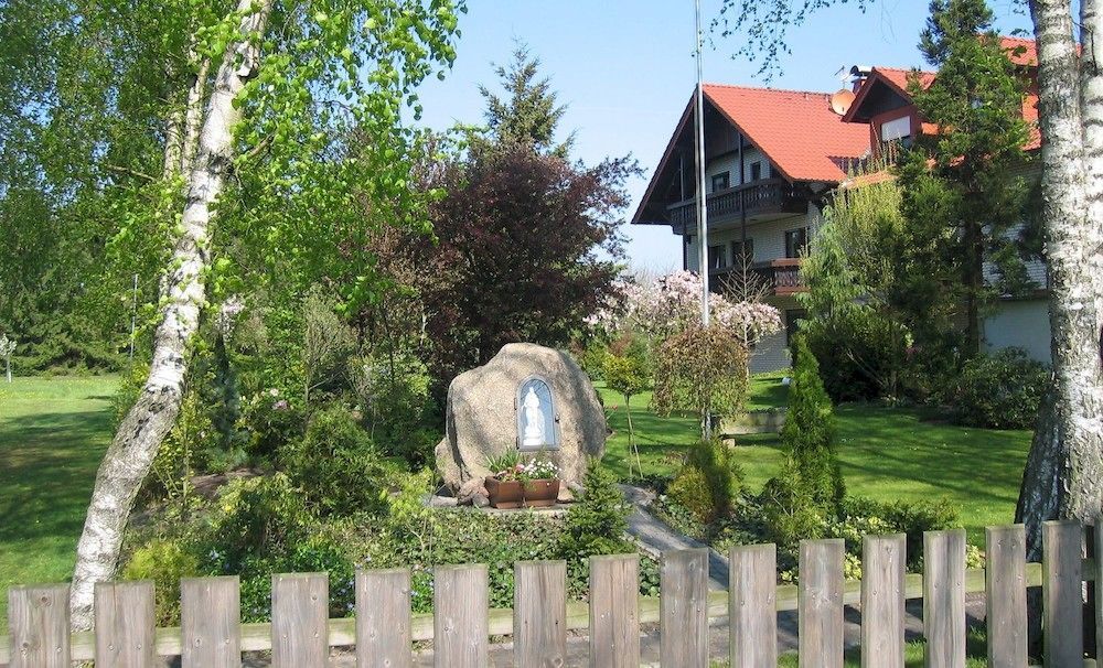 ホテル ランドハウス ゴーケ Hövelhof エクステリア 写真